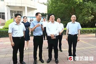 现场看全明星赛前入场仪式 老詹、库里、哈利伯顿引发球迷欢呼